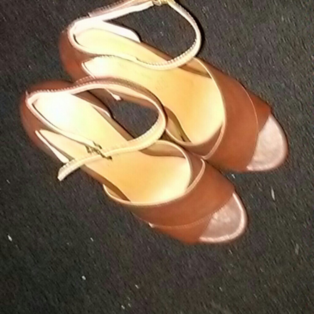 Dark brown leather sandals